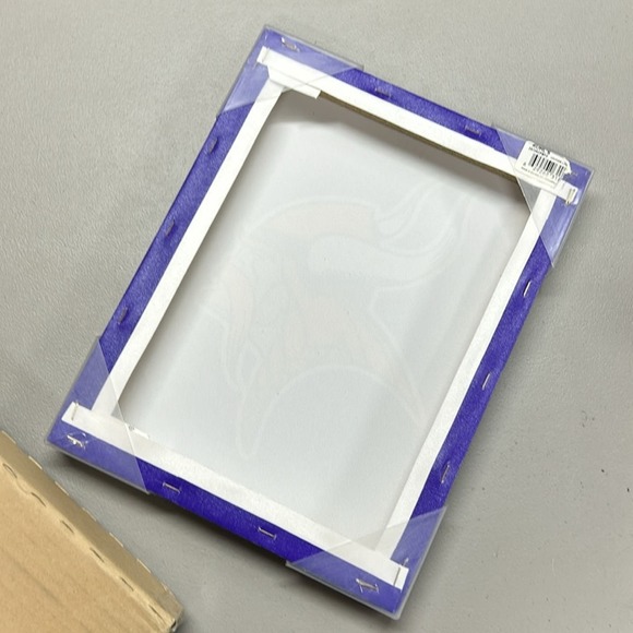 NFL MINNESOTA VIKINGS Canvas Wall Art Picture Decor Purple Gold 14 x 11 NEW - Picture 3 of 3